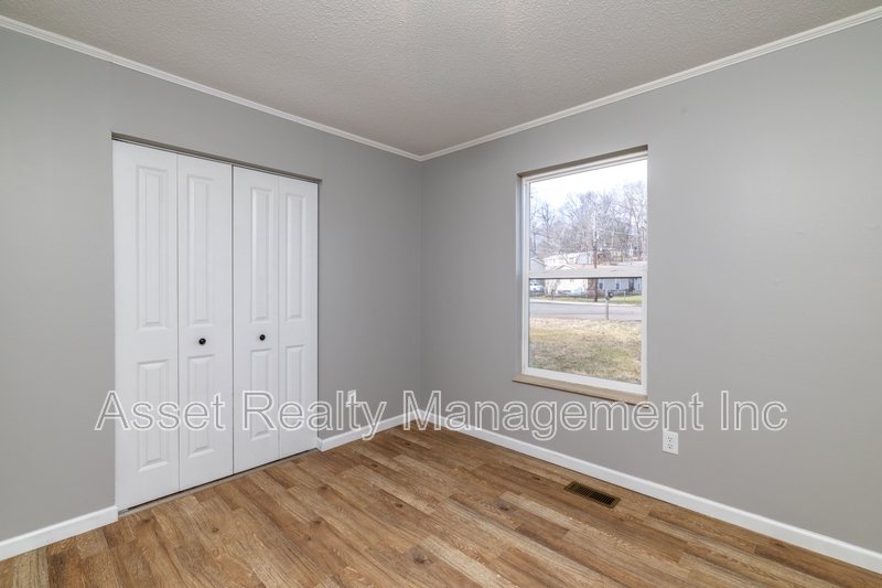 5601 Ludbury Lane property image