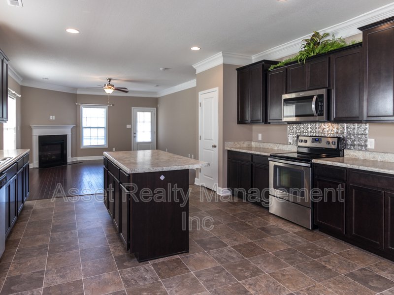 509 Broadberry Avenue property image