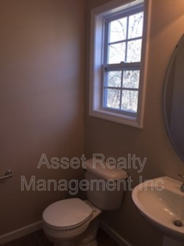 5909 Apple Valley Drive property image