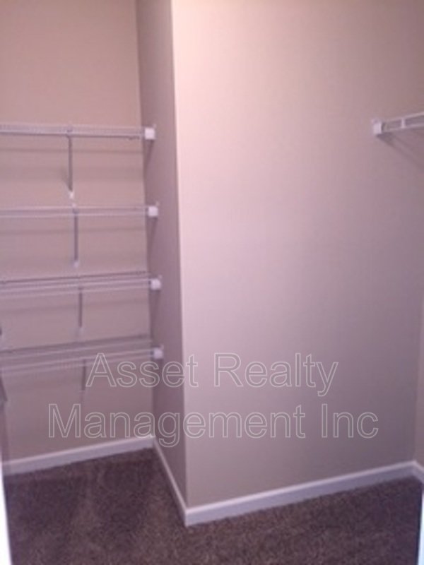 5909 Apple Valley Drive property image