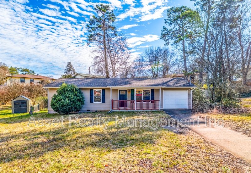 5601 Ludbury Lane property image