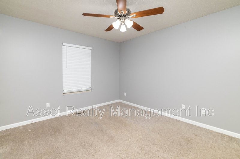 2013 Paris Road property image