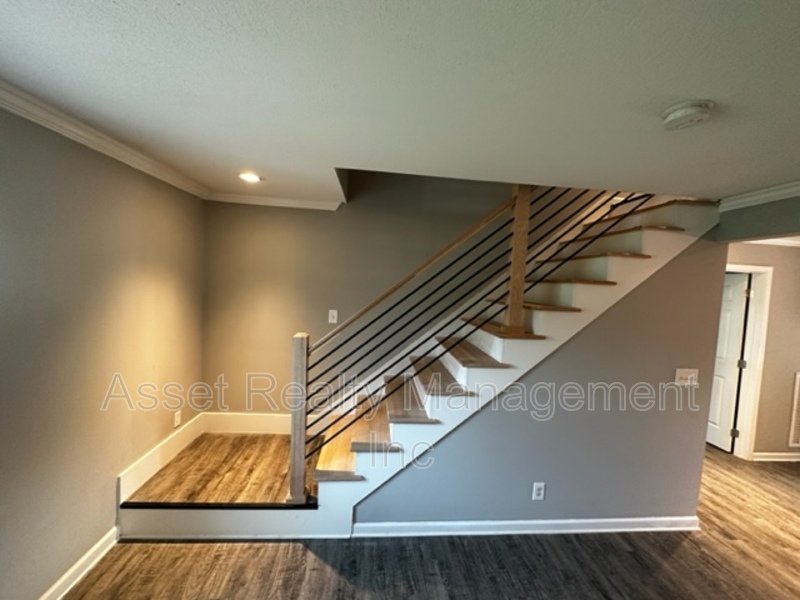 2208 Sanderson Road property image