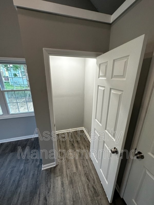 2208 Sanderson Road property image