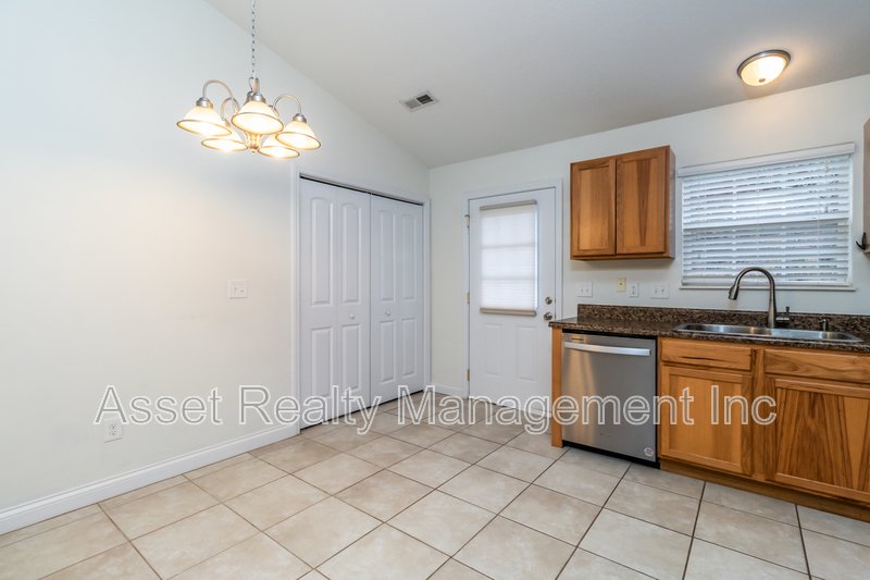 624 Drakewood Road property image