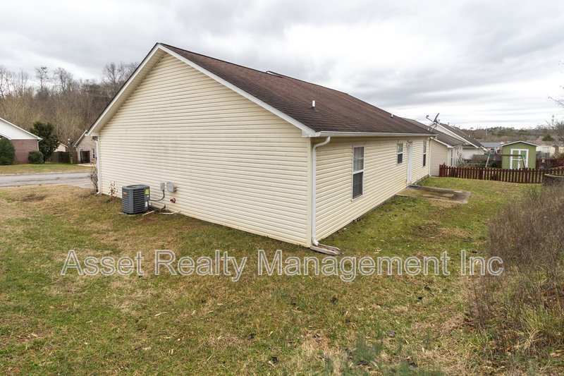 624 Drakewood Road property image