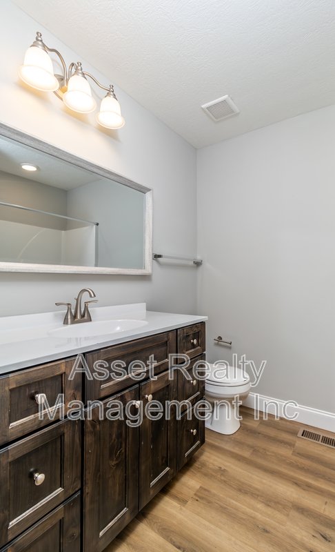 112 Walnut Lane property image