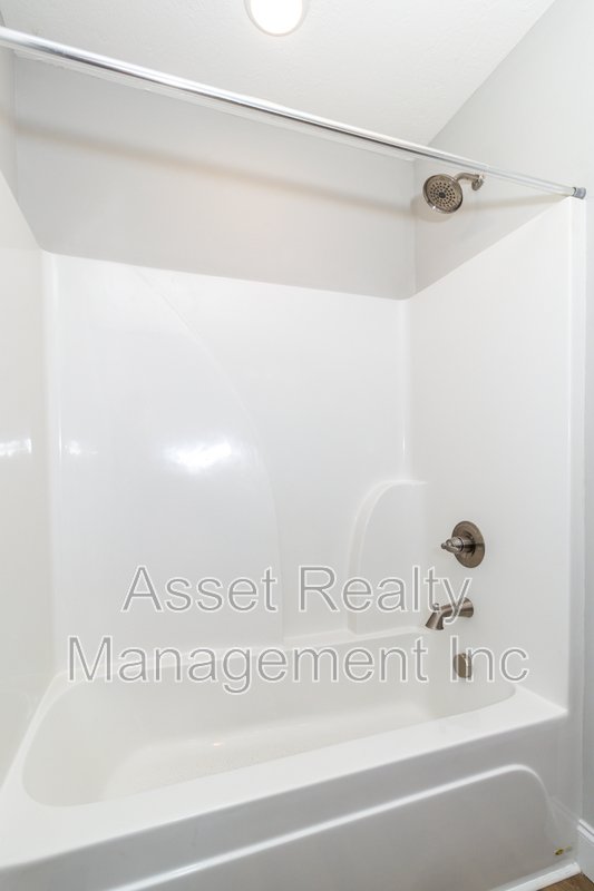 112 Walnut Lane property image