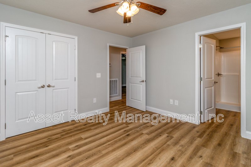 112 Walnut Lane property image