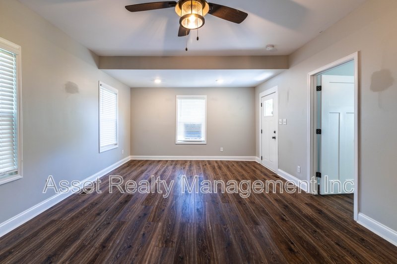 1715 Fay Street property image
