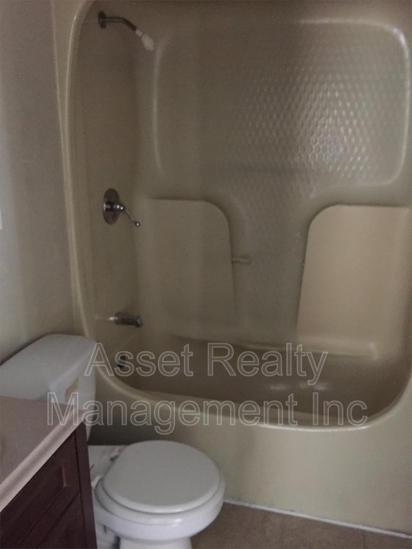 608 Lester Road Unit 3 property image