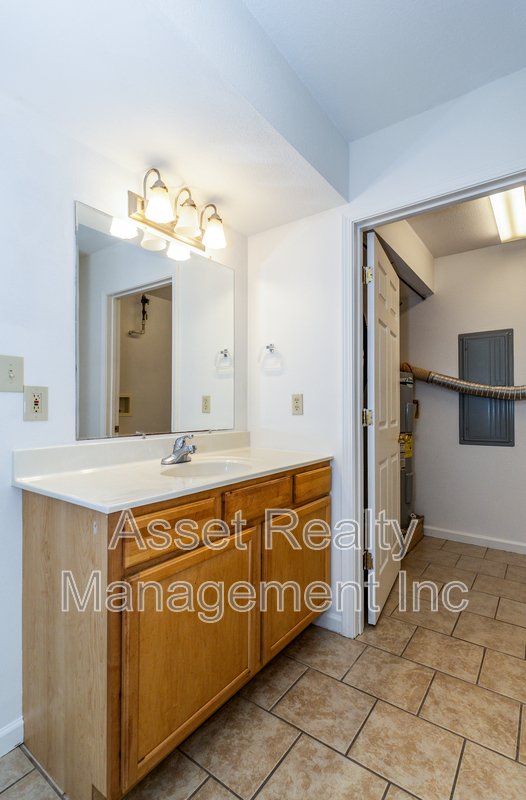 616.618.622. 628 North Cunningham Road - 628 #2 property image