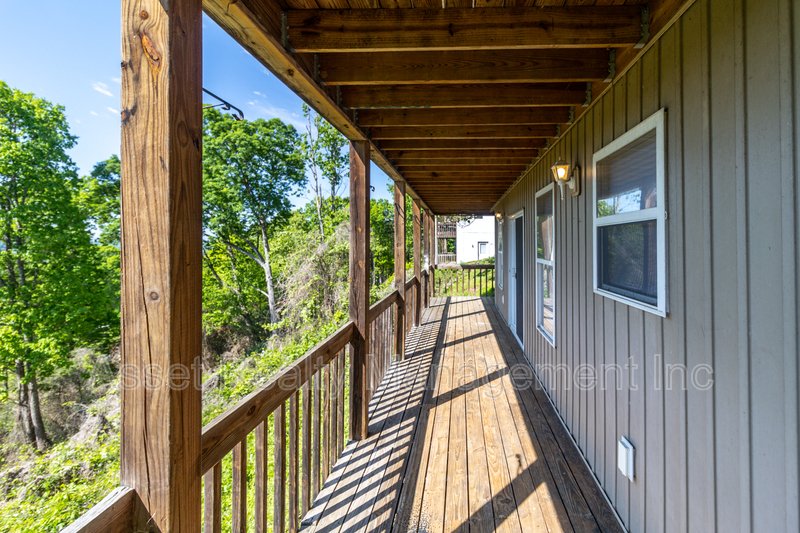616.618.622. 628 North Cunningham Road - 628 #2 property image