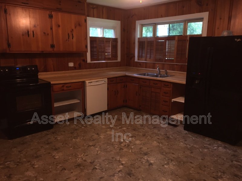 2033 Decatur Highway property image