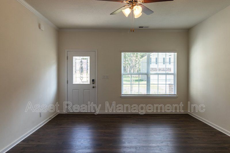 4831 Birchcrest Lane property image
