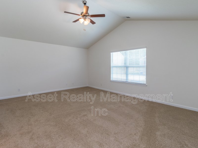 4831 Birchcrest Lane property image