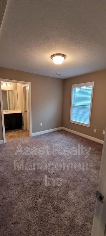 103 W. Rarity Ridge Pkwy property image