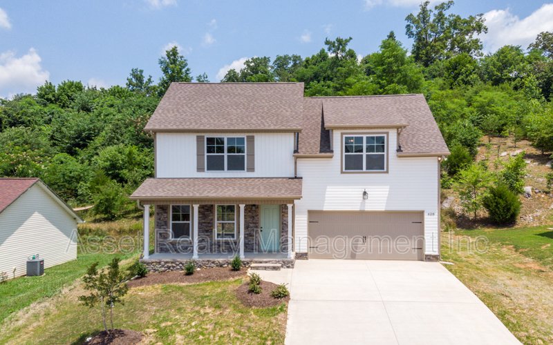 628 Drakewood Road property image