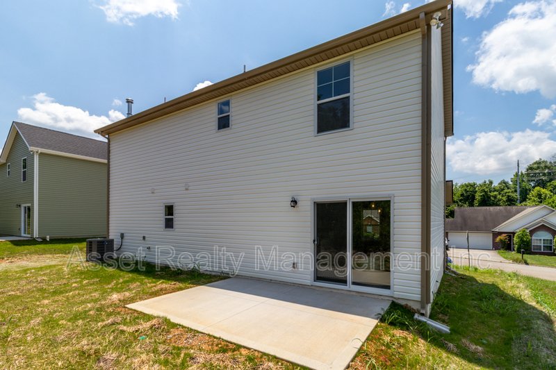 628 Drakewood Road property image