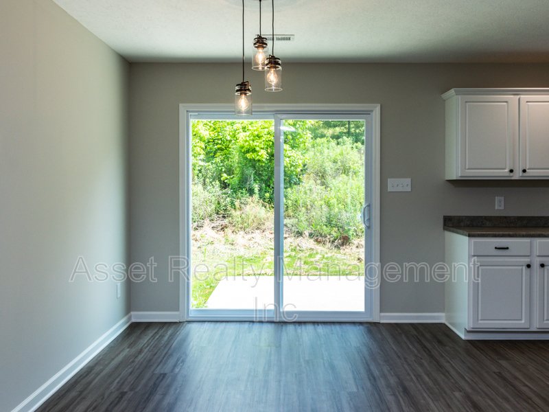 628 Drakewood Road property image