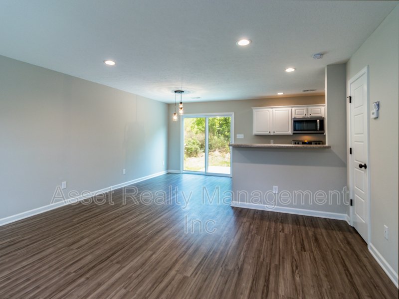 628 Drakewood Road property image