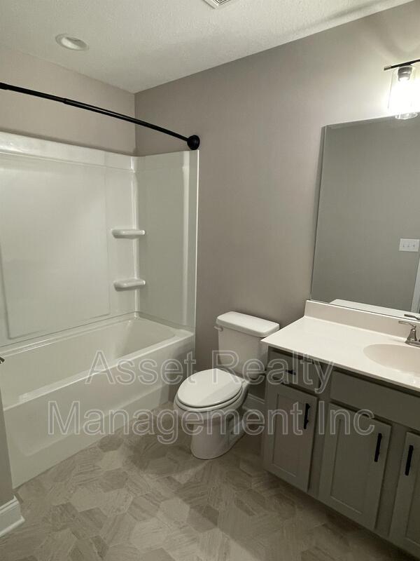 338 Broadberry Avenue property image