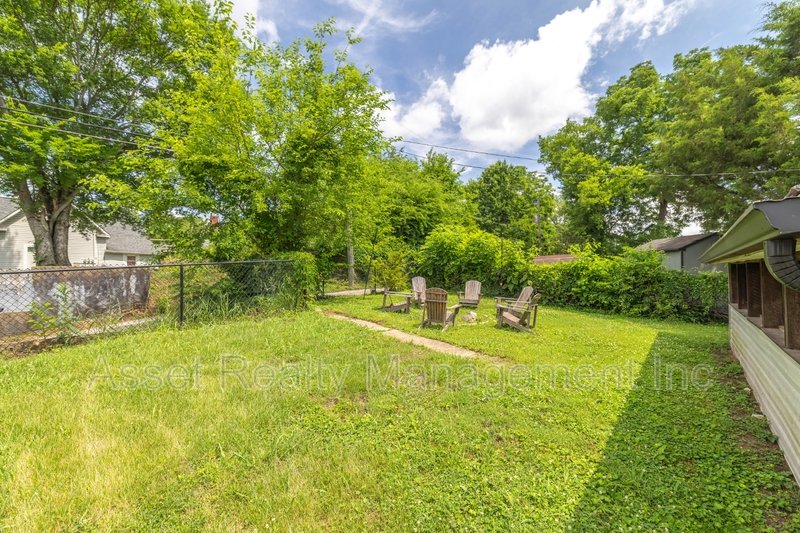 301 East Quincy Avenue property image