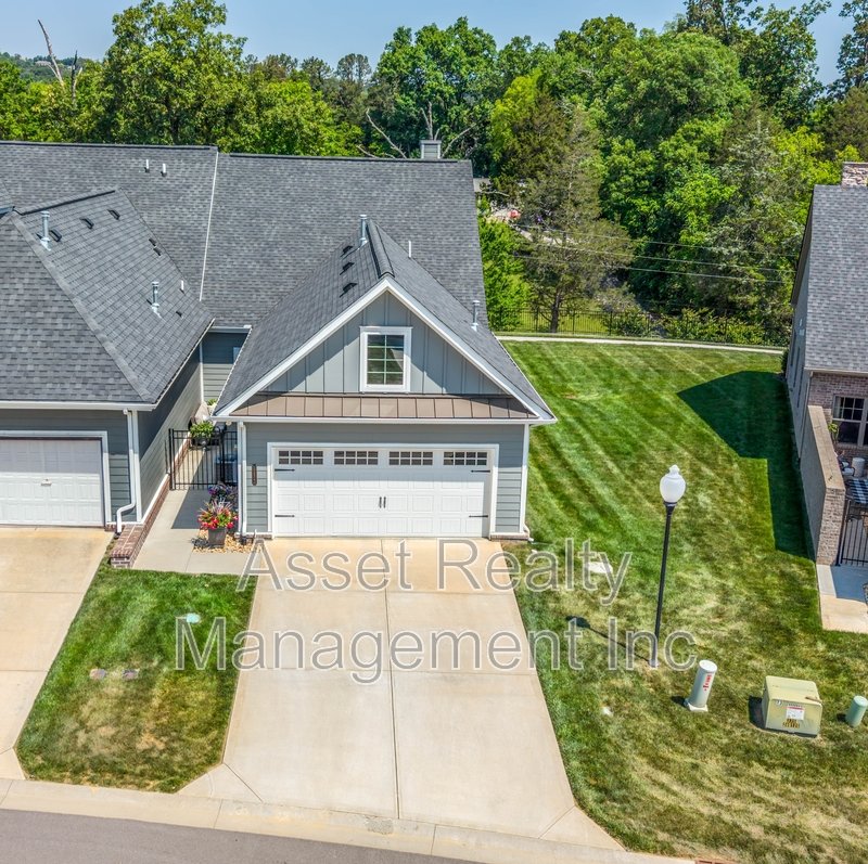 12623 Needlepoint Drive - 1 property image