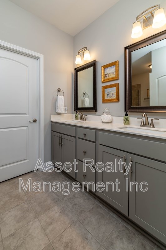 12623 Needlepoint Drive - 1 property image