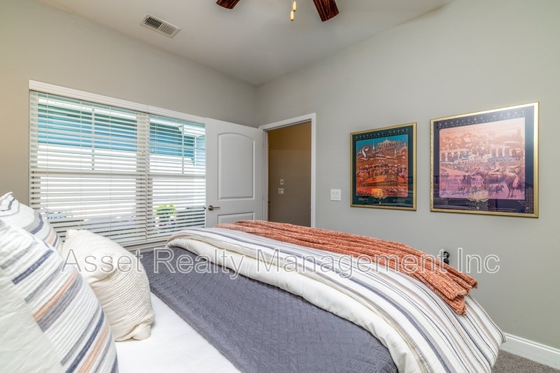 12623 Needlepoint Drive - 1 property image