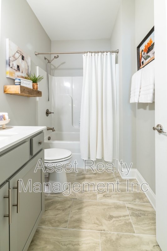 12623 Needlepoint Drive - 1 property image