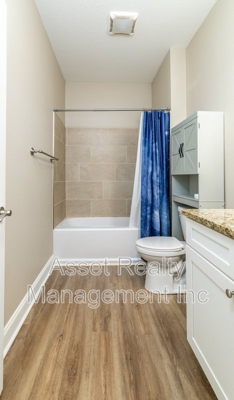127 South Van Gilder Way property image