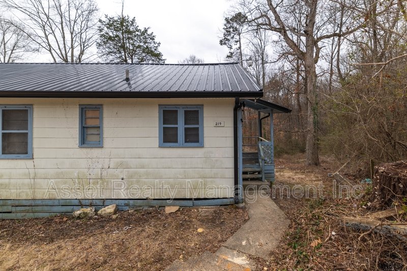 219 Highland Avenue - 1 property image
