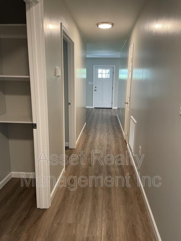 5020 McIntyre Road property image