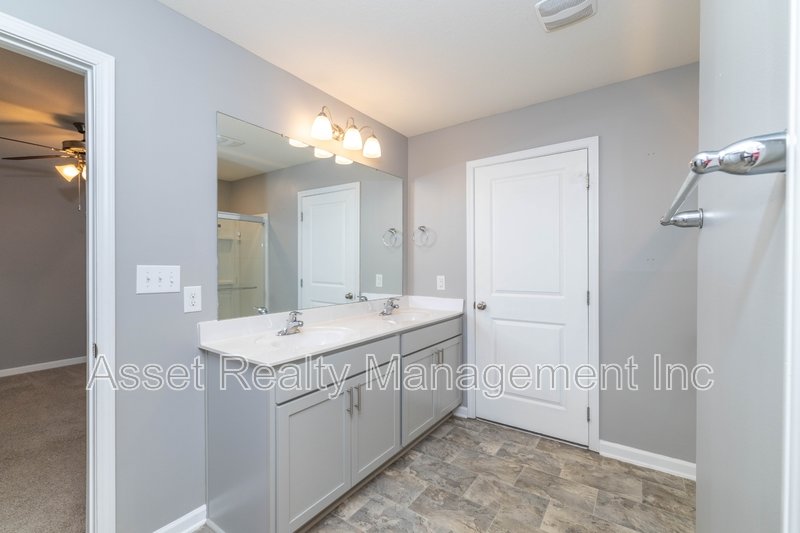 4420 Blackberry Trellis Lane property image