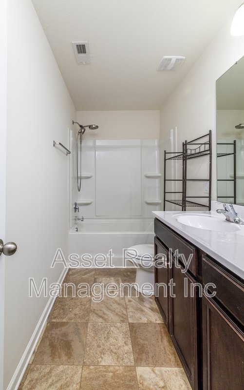 2326 McCampbell Wells Way property image