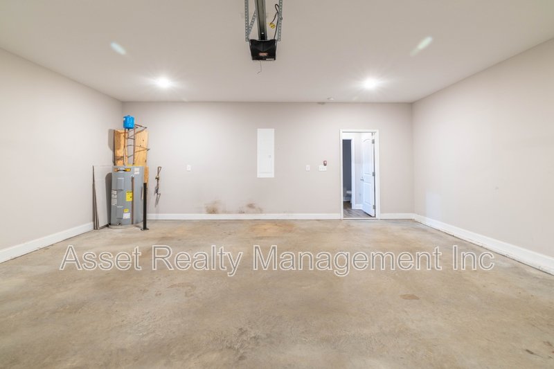 338 Broadberry Avenue property image