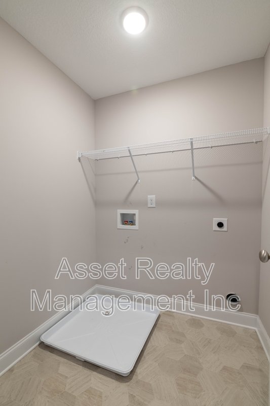 338 Broadberry Avenue property image