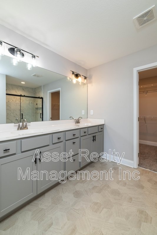 338 Broadberry Avenue property image