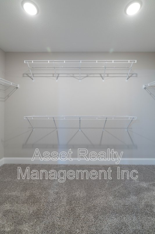 338 Broadberry Avenue property image