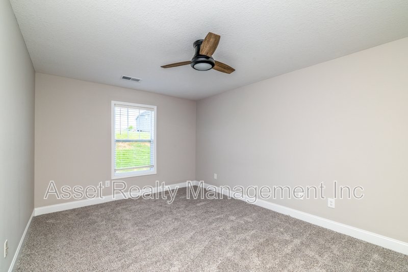 338 Broadberry Avenue property image