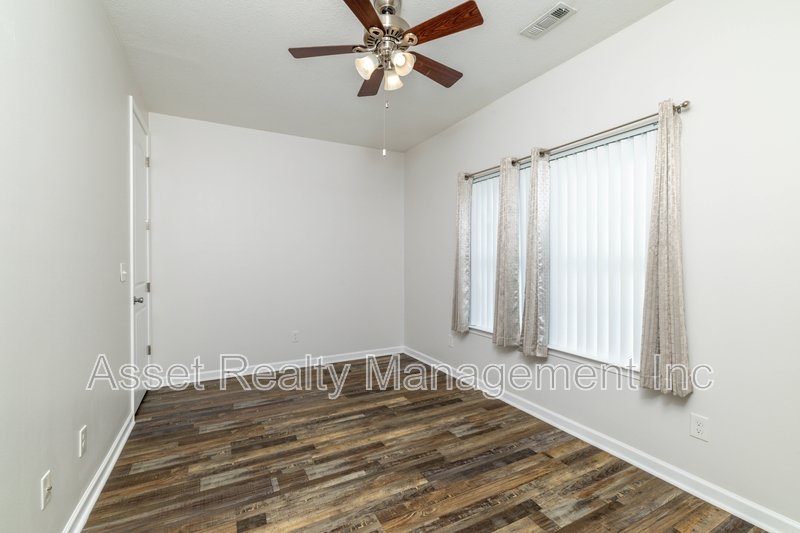 5532 Libby Way property image