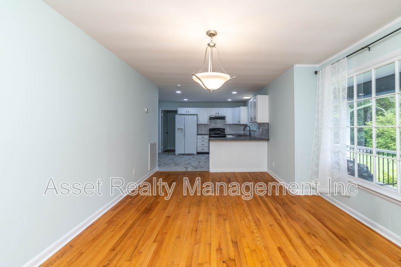 201 Farlow Drive property image