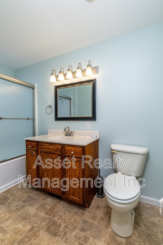 201 Farlow Drive property image