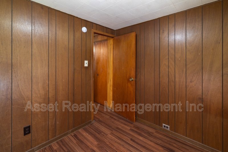 102 Wainwright property image