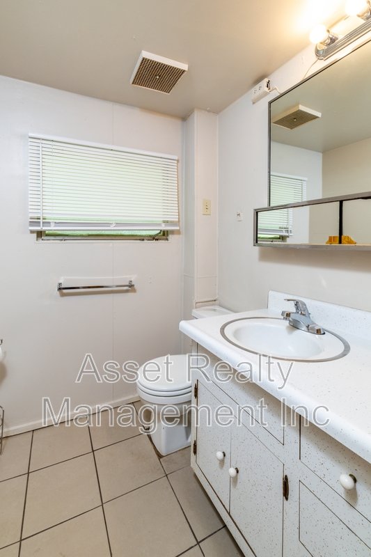 102 Wainwright property image