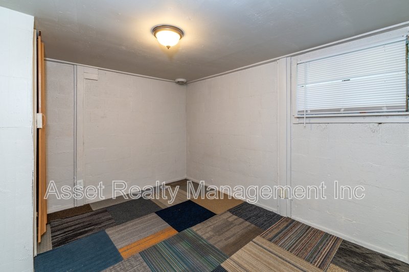 102 Wainwright property image