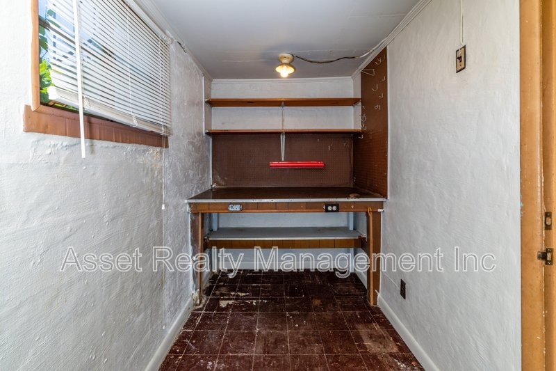 102 Wainwright property image