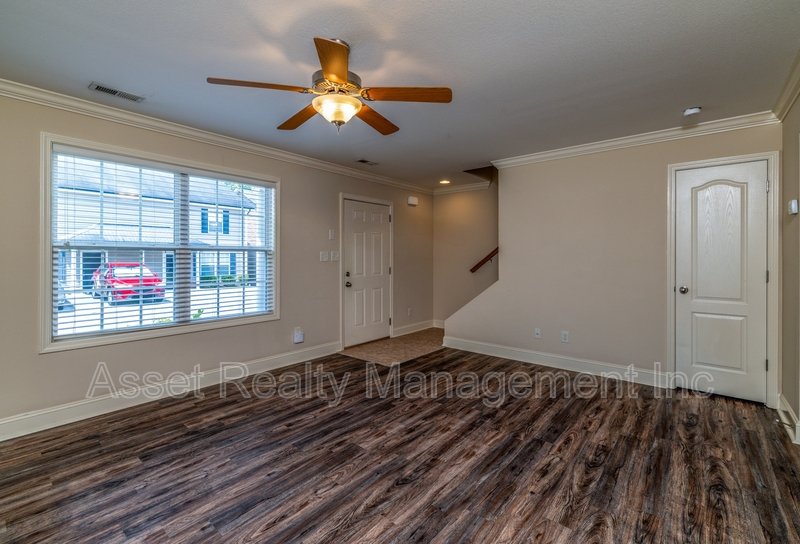 4730 Forest Landing Way property image