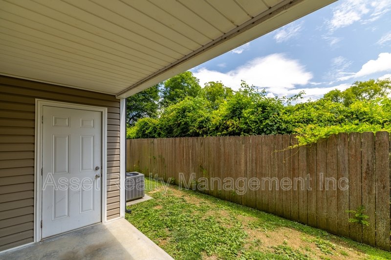 4730 Forest Landing Way property image